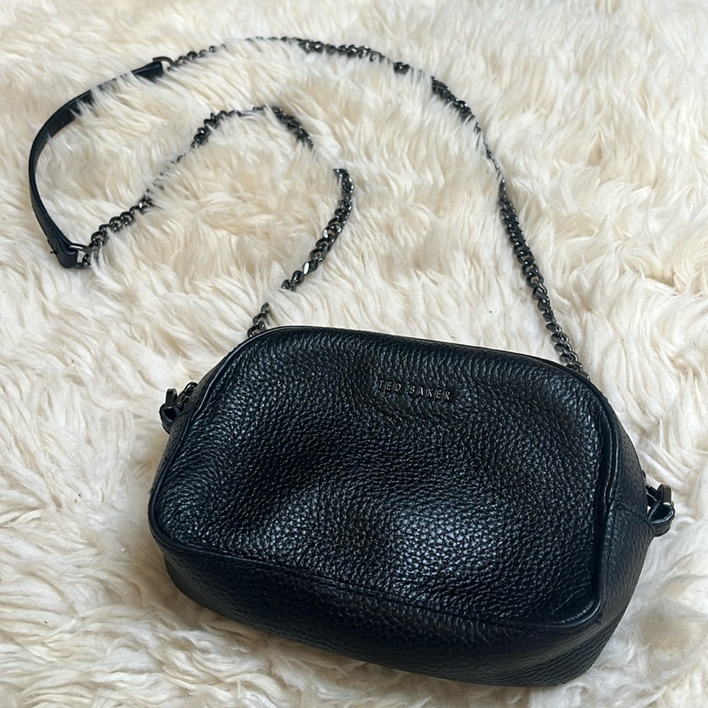 Ted Baker Black Soft Grained Branded Leather Crossbody Camera Bag - Chain Strap